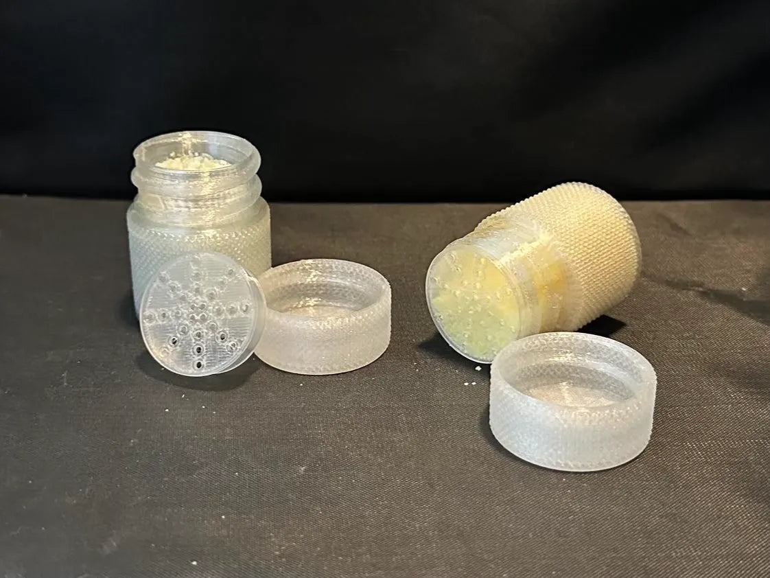 Compact Travel Salt Shaker Set - PLA+