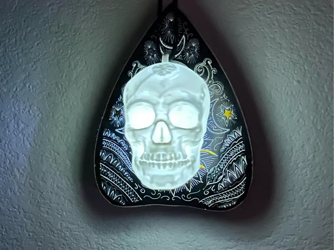Hanging Detailed Gothic Skull Tealight Lantern 3D printed — Schnapps Caps Australia