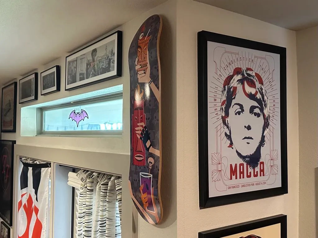 Vertical Floating Skateboard Deck Hanger 3D printed — Schnapps Caps Australia