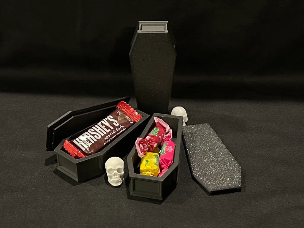 Mini Classic Gothic Coffin With Snap On Lid 3D printed — Schnapps Caps Australia